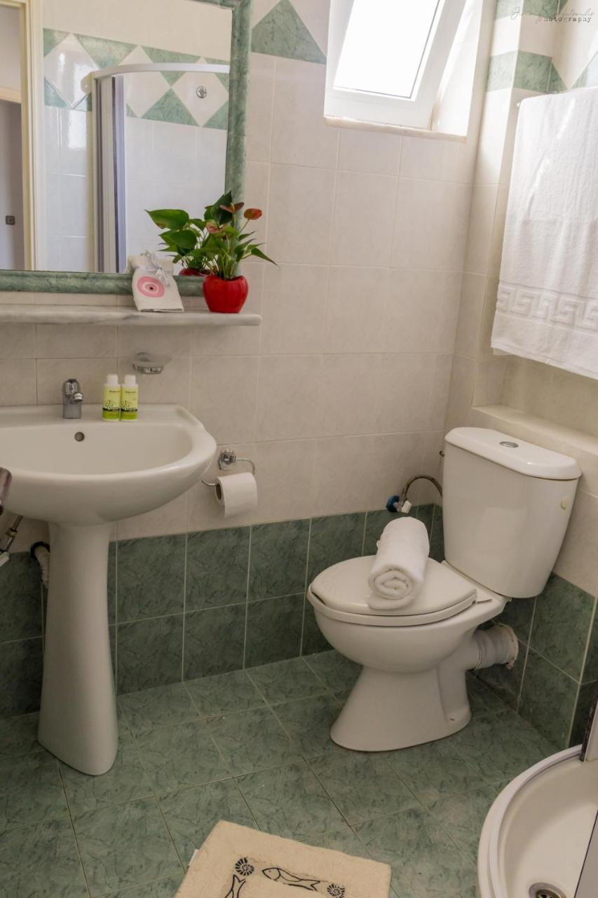 Sotirios Apartments Карпатос Екстериор снимка
